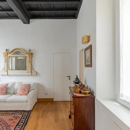 Iflat Colorfull Near Navona Апартаменты Рим