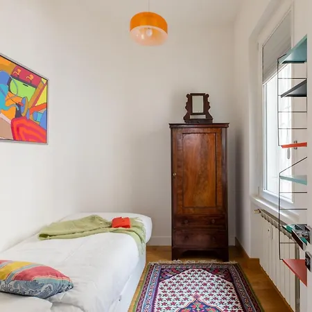 Апартаменты Iflat Colorfull Near Navona