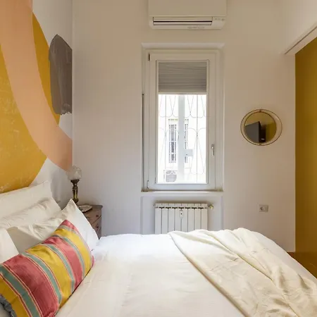 Апартаменты Iflat Colorfull Near Navona *